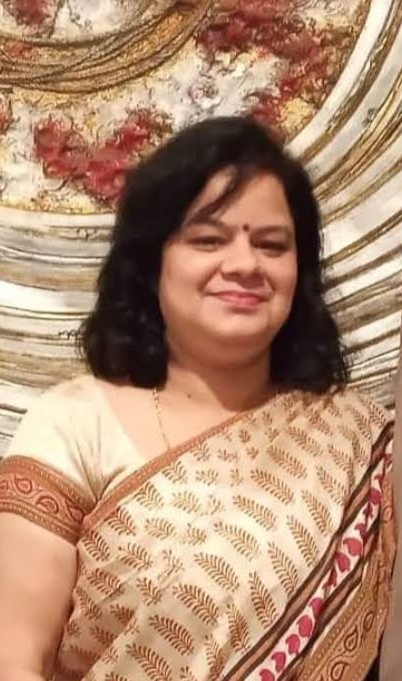 Tripti Gupta – Founder, Astrologer & Healing Trainer at Aura Arcana